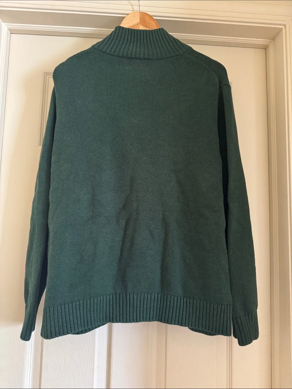L. L. Bean Men’s Green Sweater Size Large Quarter Zipper Excellent Condition